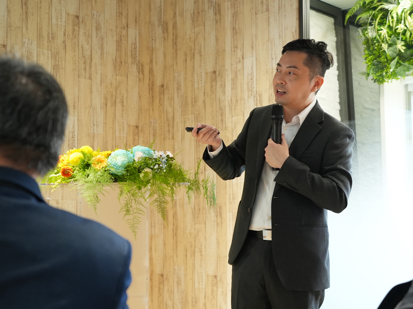圖說：偉喬生醫董事長莊詠鈞將耕耘12年的技術能量帶來北部，期盼為更多企業提供服務。（資料來源：偉喬生醫）