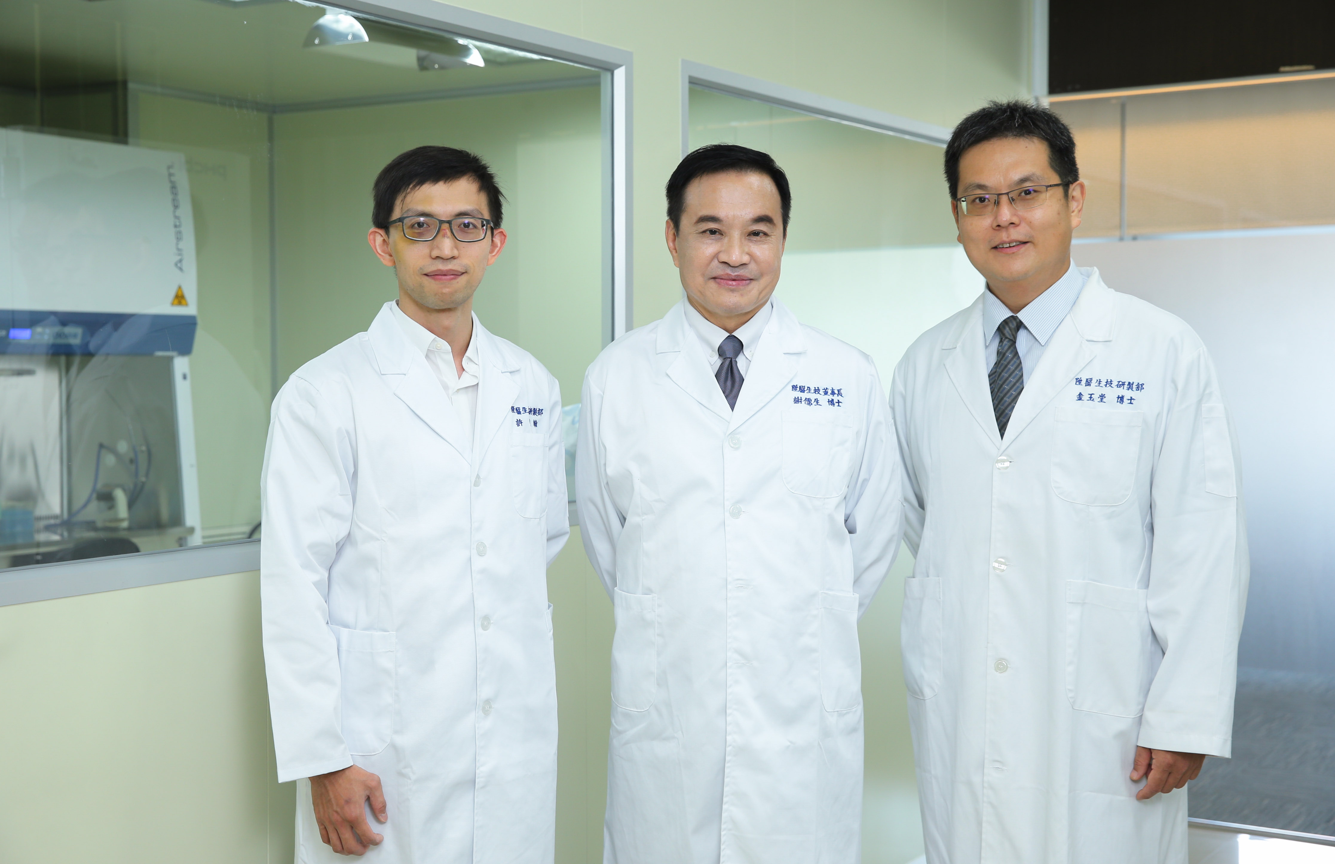 圖一／陞醫生技研發團隊研發專利Bio-Pulsed生化脈衝誘導技術首度於醫療科技展亮相